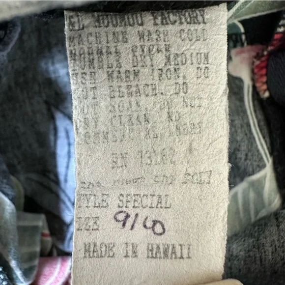 Vintage T&L Muumuu Factory Hawaii Floral Puff Sleeve Maxi Dress - Picture 16 of 16